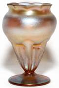NASH IRIDESCENT GOLD GLASS VASE
