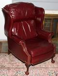 031076 WINGBACK STYLE LEATHER RECLINING CHAIR