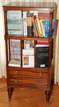 052140 ENGLISH MAHOGANY BOOKSHELF H 43 W 16 D 19