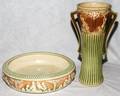 041185 ROSEVILLEDONATELLO POTTERY BULB BOWL  VASE