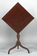 Maryland Federal mahogany candlestand ca 1805