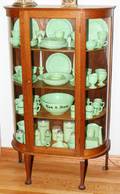 060283 OAK CURIO CABINET H 58 W 35