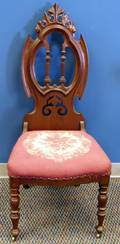VICTORIAN WALNUT SIDE CHAIR 19TH C