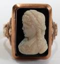 052335 VICTORIAN ROSE GOLD CARVED CAMEO  ONYX RING