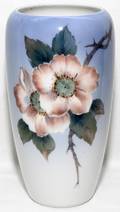 030323 ROYAL COPENHAGEN PORCELAIN VASE H 9