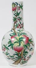 CHINESE LARGE ENAMELLED PORCELAIN VASE