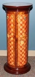 042353 MAHOGANY WITH FRUITWOOD INLAY PEDESTAL