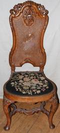 022494 QUEEN ANNE STYLE WALNUT CARVED SIDE CHAIR