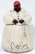 030490 MCCOY POTTERY AUNT JEMIMA COOKIE JAR C 1920