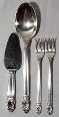 091103INTERNATIONAL ROYAL DANISH STERLING SERVING