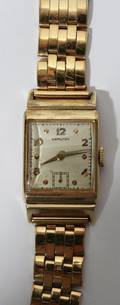 062068 HAMILTON MANS 14KT GOLD WATCH AND BAND 1947