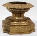 101167 CRYSTAL SPHERE  GILT METAL STAND H 10 OVERALL