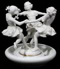 090185 HUTSCHENREUTHER PORCELAIN FIGURE GROUP H 10