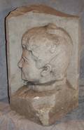 072301 CARVED STONE HEAD CIRCA 1920 20 X 14