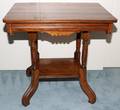 071344 EASTLAKE OAK PARLOR TABLE LATE 19TH C H 28