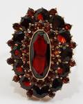 062277 LADYS 14 KT YELLOW GOLD  GARNET RING C 1900