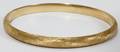 062262 14 KT YELLOW GOLD BANGLE BRACELET