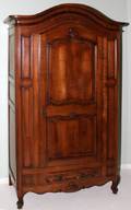091368 COUNTRY FRENCH STYLE WALNUT ARMOIRE C 1950