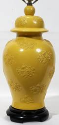 080260 CHINESE PAINTED PLASTER URN FORM LAMP H 30