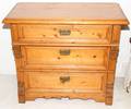092317 AMERICAN PINE CHEST OF THREE DRAWERS
