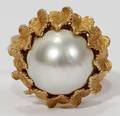 092408 18KT YELLOW GOLD  PEARL RING SIZE 5 14