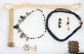 062438 COSTUME JEWELRY INCLUDING NECKLACES BROOCHES