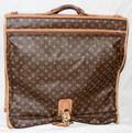 091558 LOUIS VUITTON MONOGRAM CANVAS GARMENT BAG