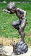 020094 BRONZE FOUNTAIN H 28 BOY STANDING ON SNAIL