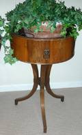 MAHOGANY EMPIRE STYLE FLOOR PLANTER H 29