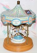 030318 CAROUSEL MUSIC BOX W 11 L 17