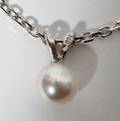 021454 MIKIMOTO 18KT WHITE GOLD 5MM PEARL PENDANT