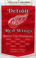 010377 RED WINGS SIGNED ALUMNI BANNER C 2002