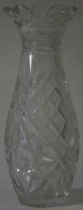 030387 CUT GLASS VASE MID 20TH C H 12
