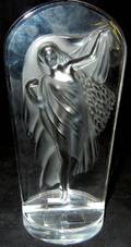 022396 LALIQUE CRYSTAL STANDING PLAQUE H 4