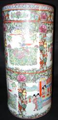 021481 JAPANESE PORCELAIN UMBRELLA STAND H 18
