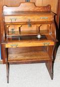 011499 OAK ROLL TOP DESK C1900 H 44 W 30 12