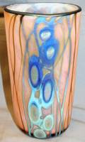 012502 ART GLASS VASE SIGNED H 8 DIA 5