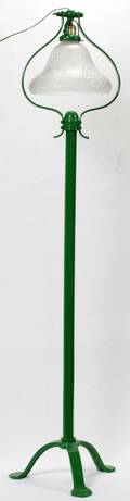 010491 METAL FLOOR LAMP WITH GLASS SHADE