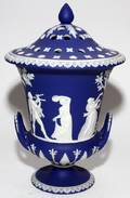 WEDGWOOD DARK BLUE JASPER BOUGH POT 19TH C