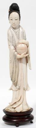 071084 CHINESE CARVED IVORY FIGURE OF QUAN YIN 19TH C
