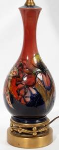 071131 MOORCROFT POTTERY LAMP H 10 12 16 34