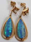 042160 14KT YELLOW GOLD DIAMOND  FIRE OPAL EARRINGS
