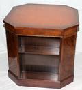 070142 MAHOGANY END TABLE H 25 W 27 L 27