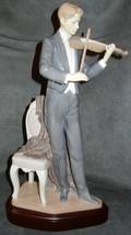 061250 LLADRO PORCELAIN FIGURE VIOLIN SONATA