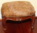 081281 FRENCH STYLE WALNUT FOOTSTOOL H 12 L 15