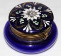 061299 ENAMELED GLASS BOX LATE 19TH C DIA 2