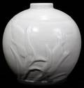 071309 BING  GRONDAHL PORCELAIN VASE H 6 DIA 6