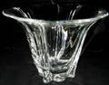 042334 STEUBEN GLASS VASE H 6 DIA 8