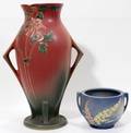 070409 ROSEVILLE POTTERY PLANTER  VASE H 4  14 12