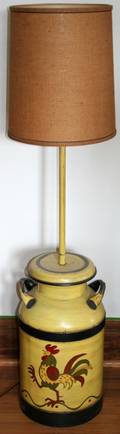 060437 ANTIQUE AMERICAN MILK CAN AS A FLOOR LAMP